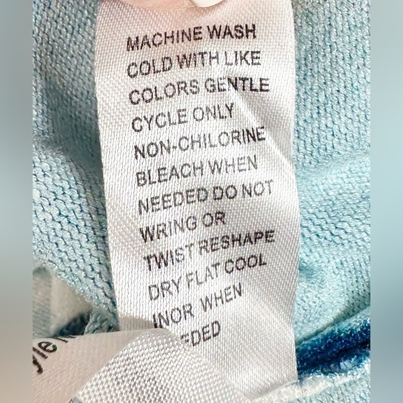 Central Park West Cropped Sweater Hoodie Size XS - Picture 7 of 8